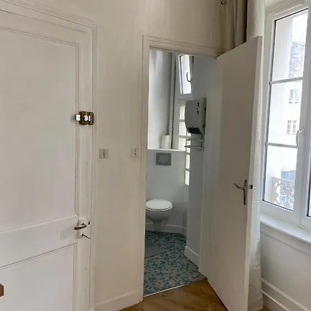 Bro' Flat Au Calme Centre Apartamento *